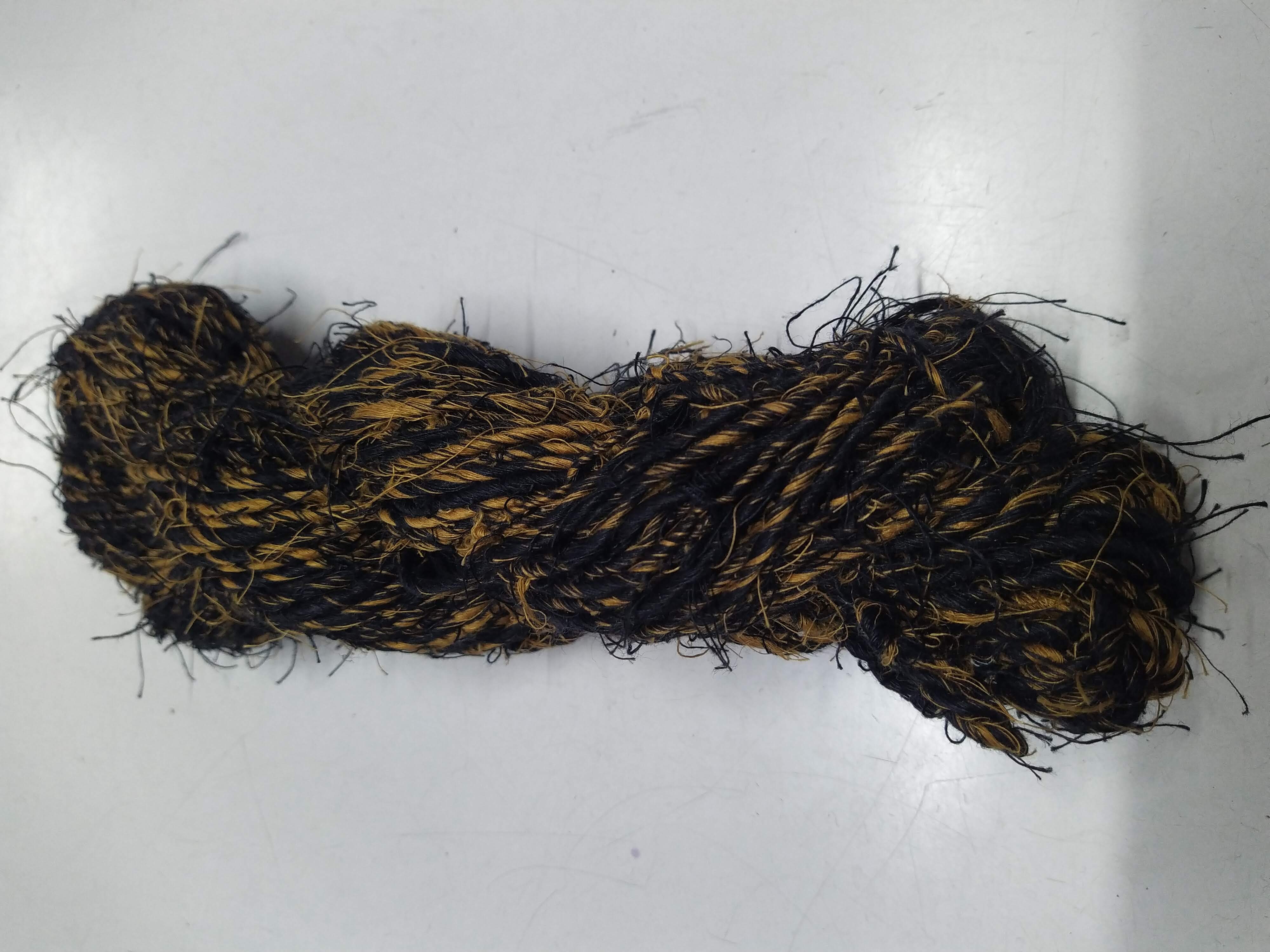 Recycled Linen Yarn (9)